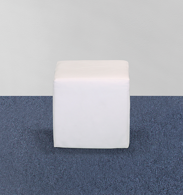 Lounge Hocker Weiss